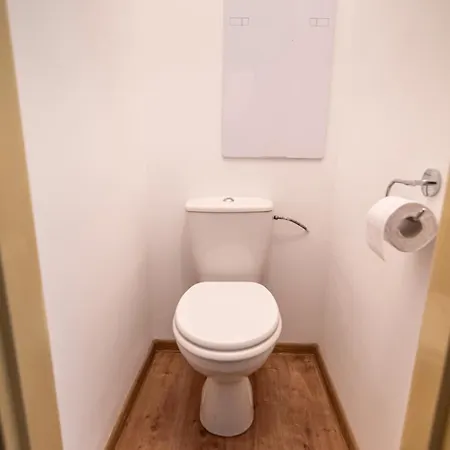 Double-tree By A&m 公寓